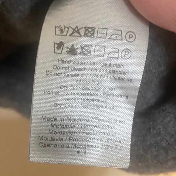 Ganni Charcoal Sleeveless Wool Blend sweater - Picture 4 of 6